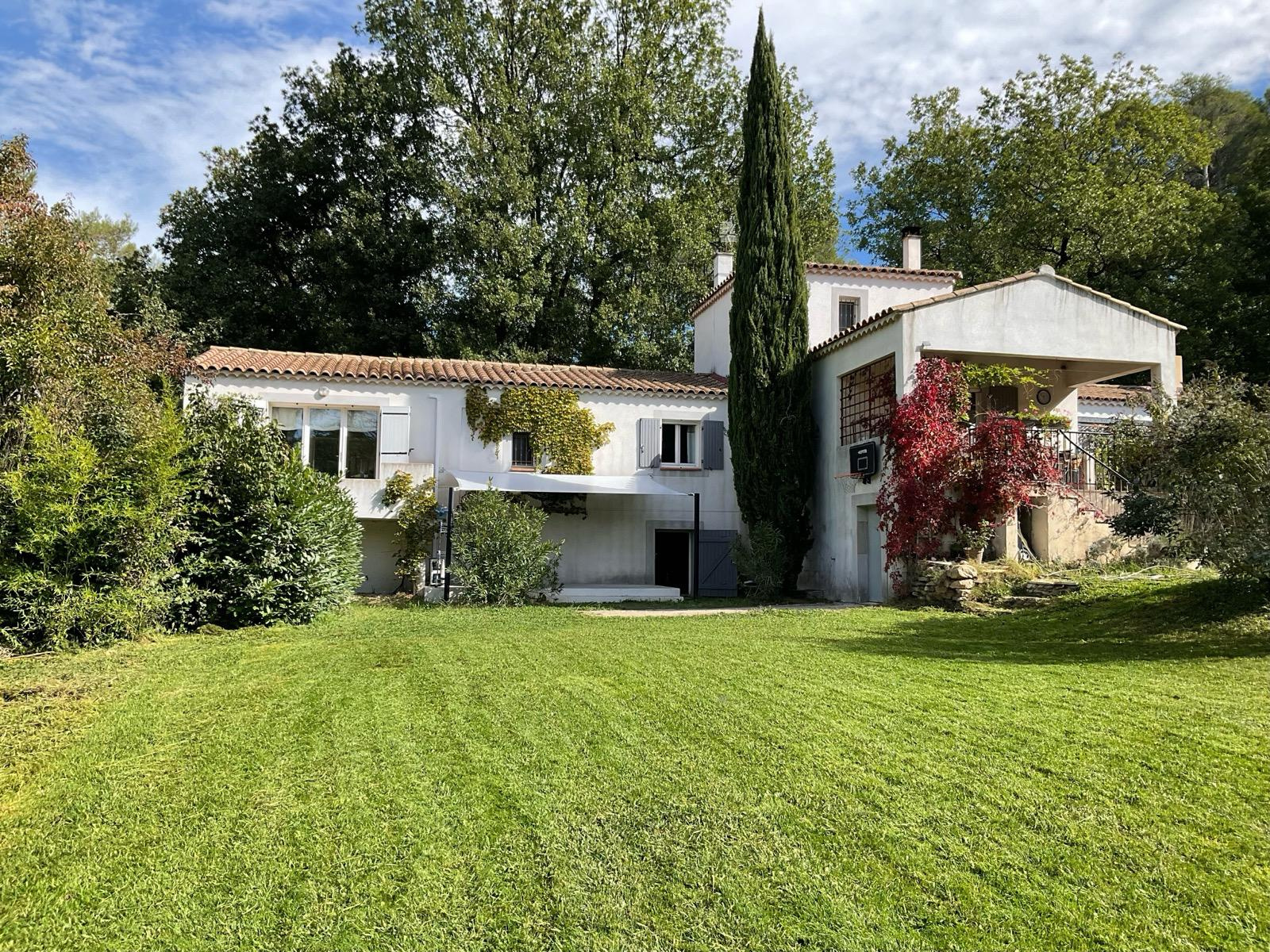 Rare à la vente - Charme, volumes et sérénité   Villa d’exception à La Bouilladisse